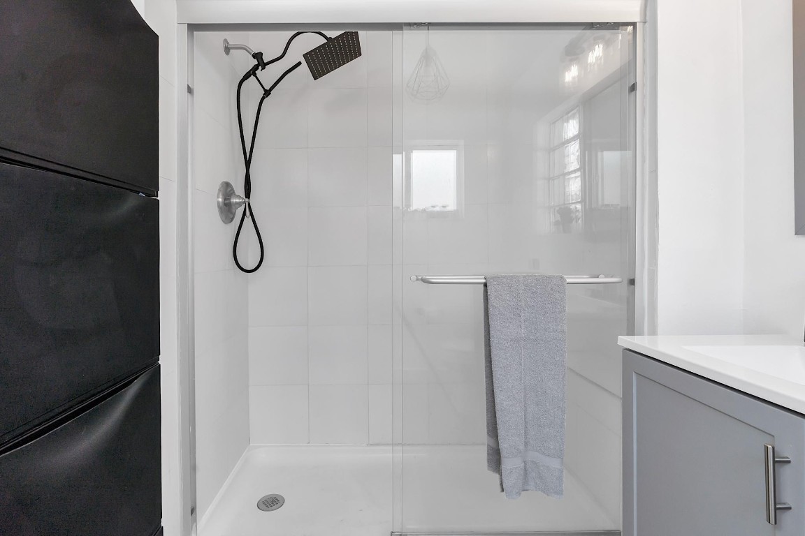 Pompano Isles 27-15 B - Residential Lease