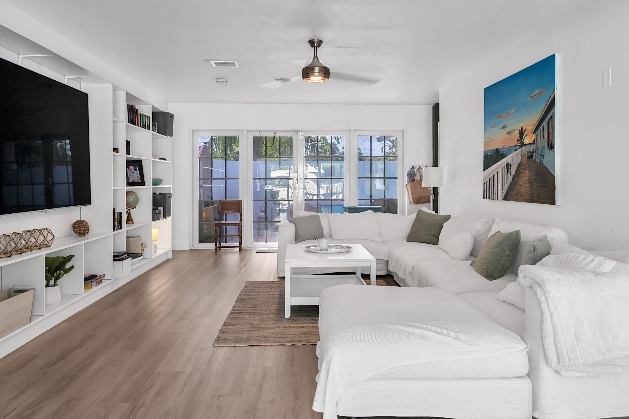 Pompano Isles 27-15 B - Residential Lease