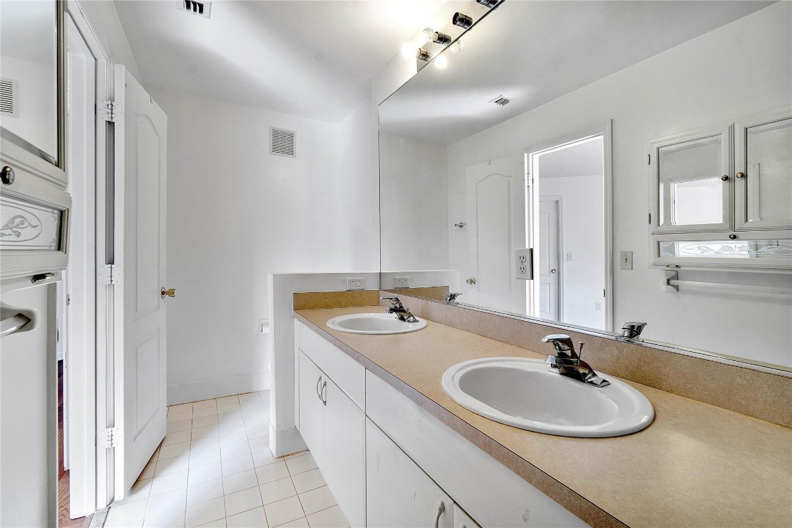 Victoria Isles - Residential