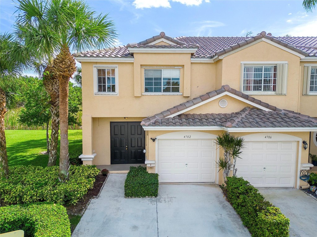 Victoria Isles - Residential