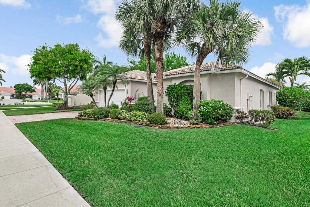Photo of 8200 Grand Messina Circle, Boynton Beach, FL 33472 (MLS # B26010528)