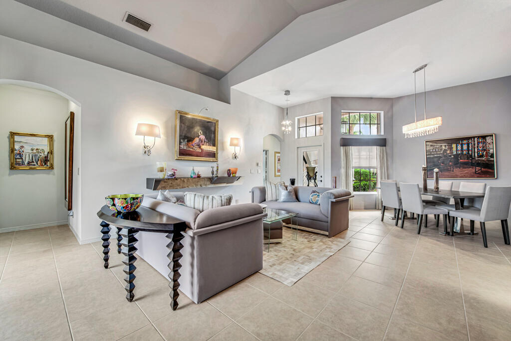 8200 Grand Messina Circle