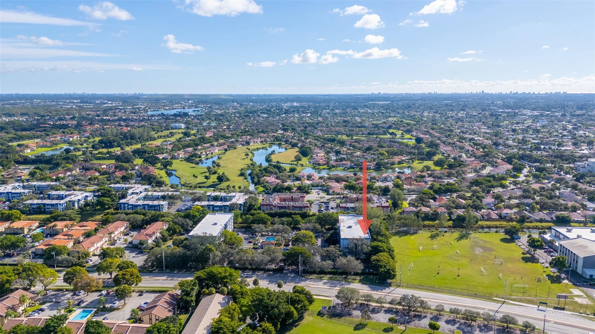 TOWER CLUB - Residential