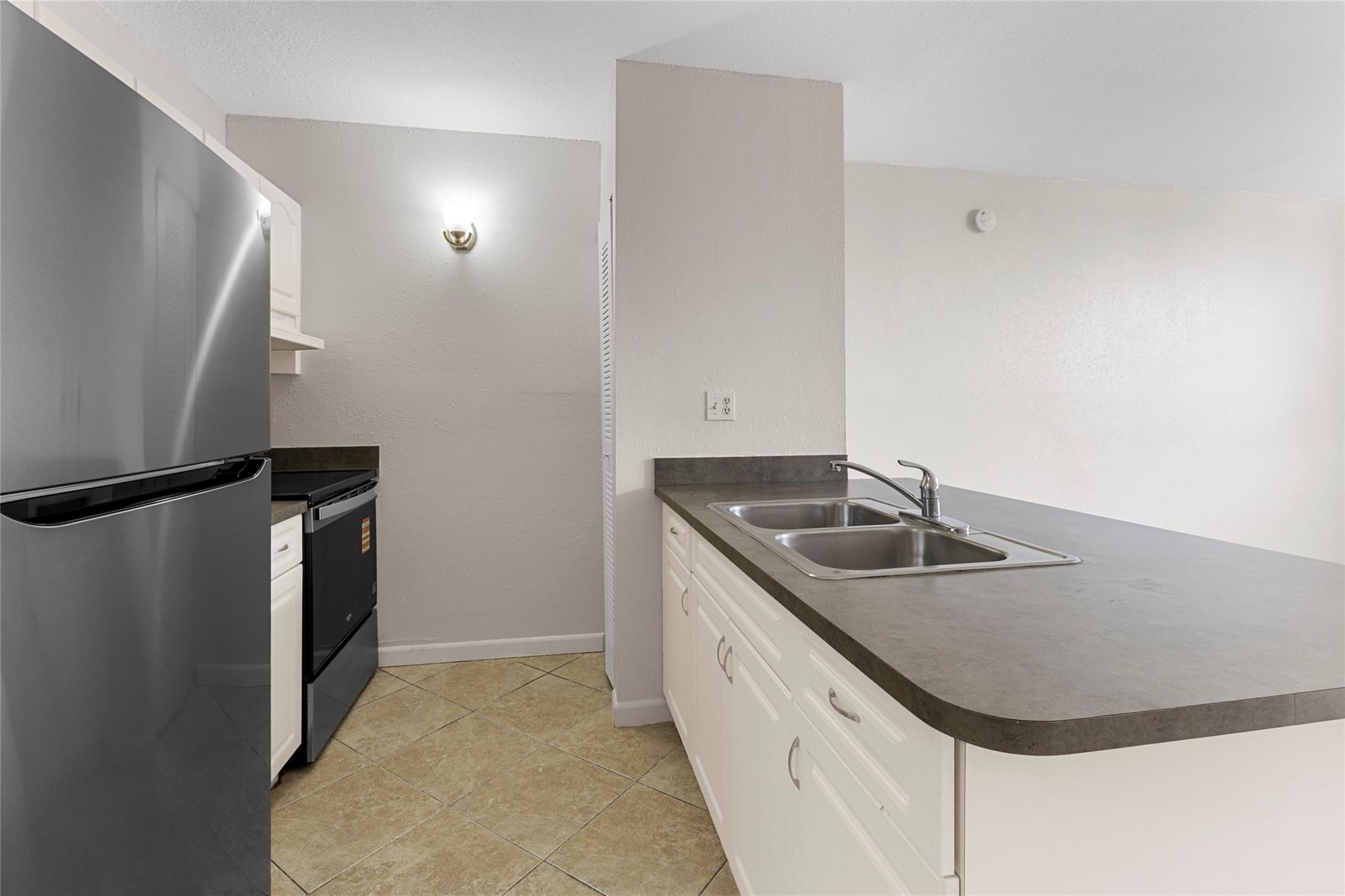 TOWER CLUB - Residential