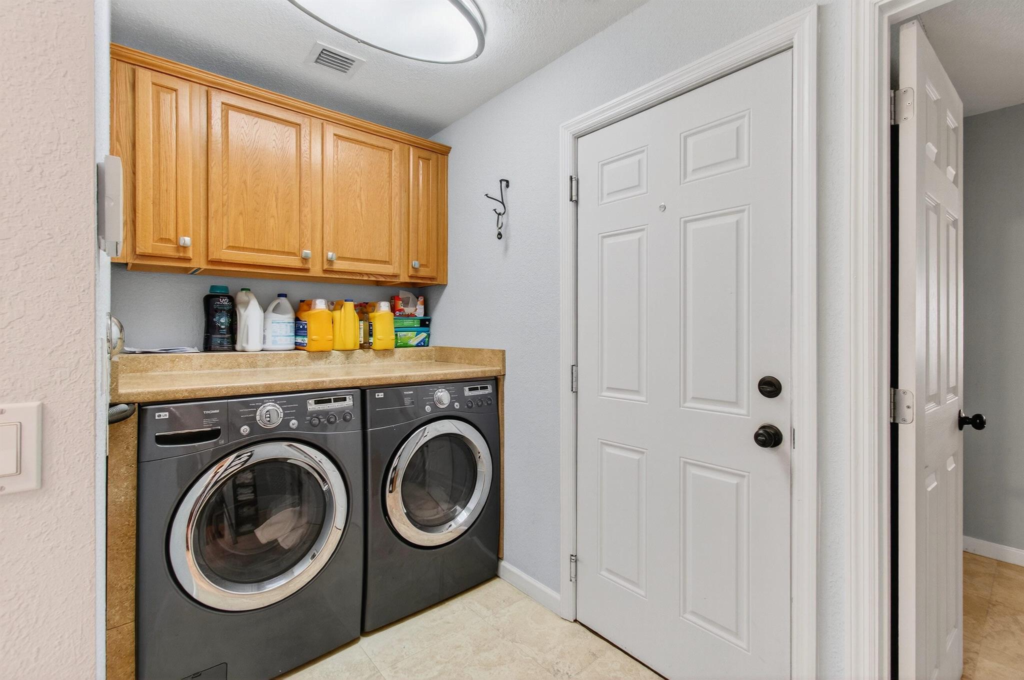 NAUTICA SOUND 2 - Residential Lease