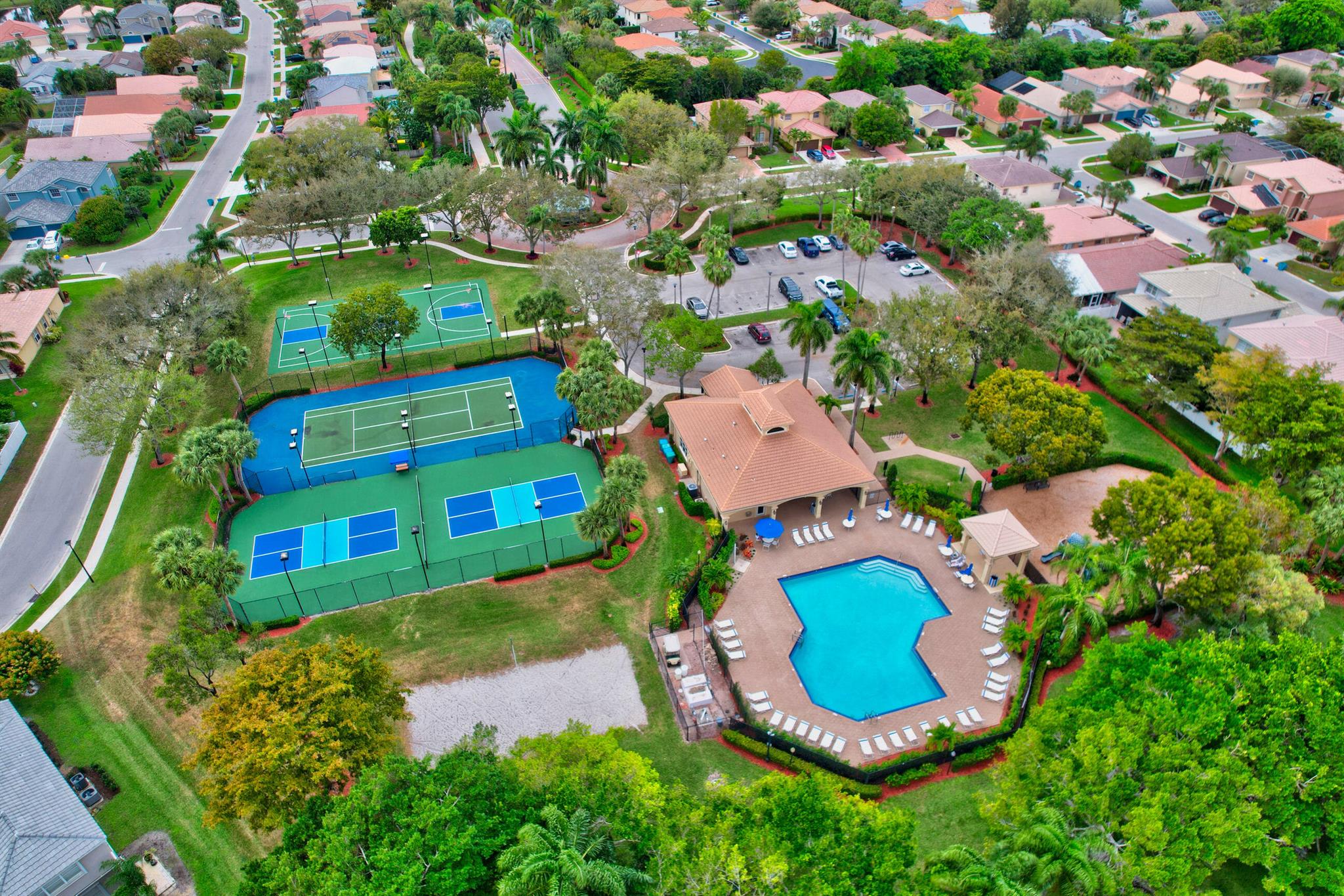 NAUTICA SOUND 2 - Residential Lease