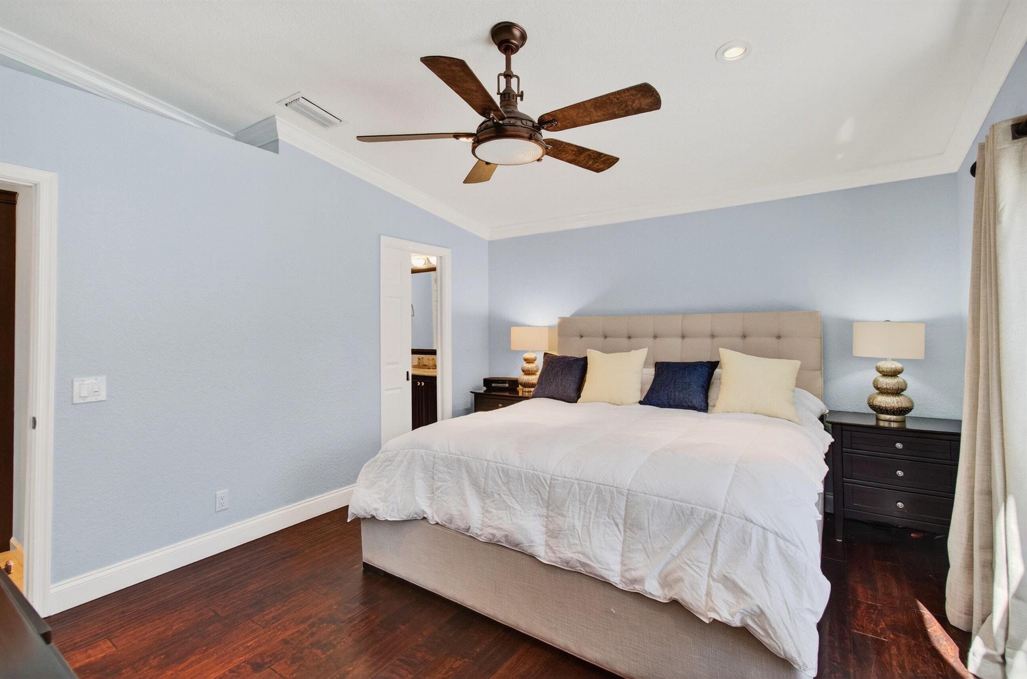 NAUTICA SOUND 2 - Residential Lease