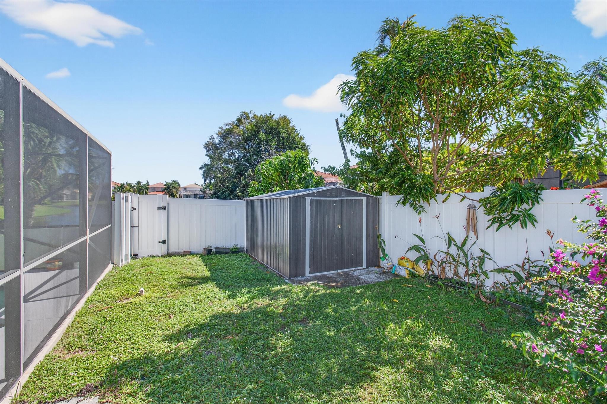 NAUTICA SOUND 2 - Residential Lease