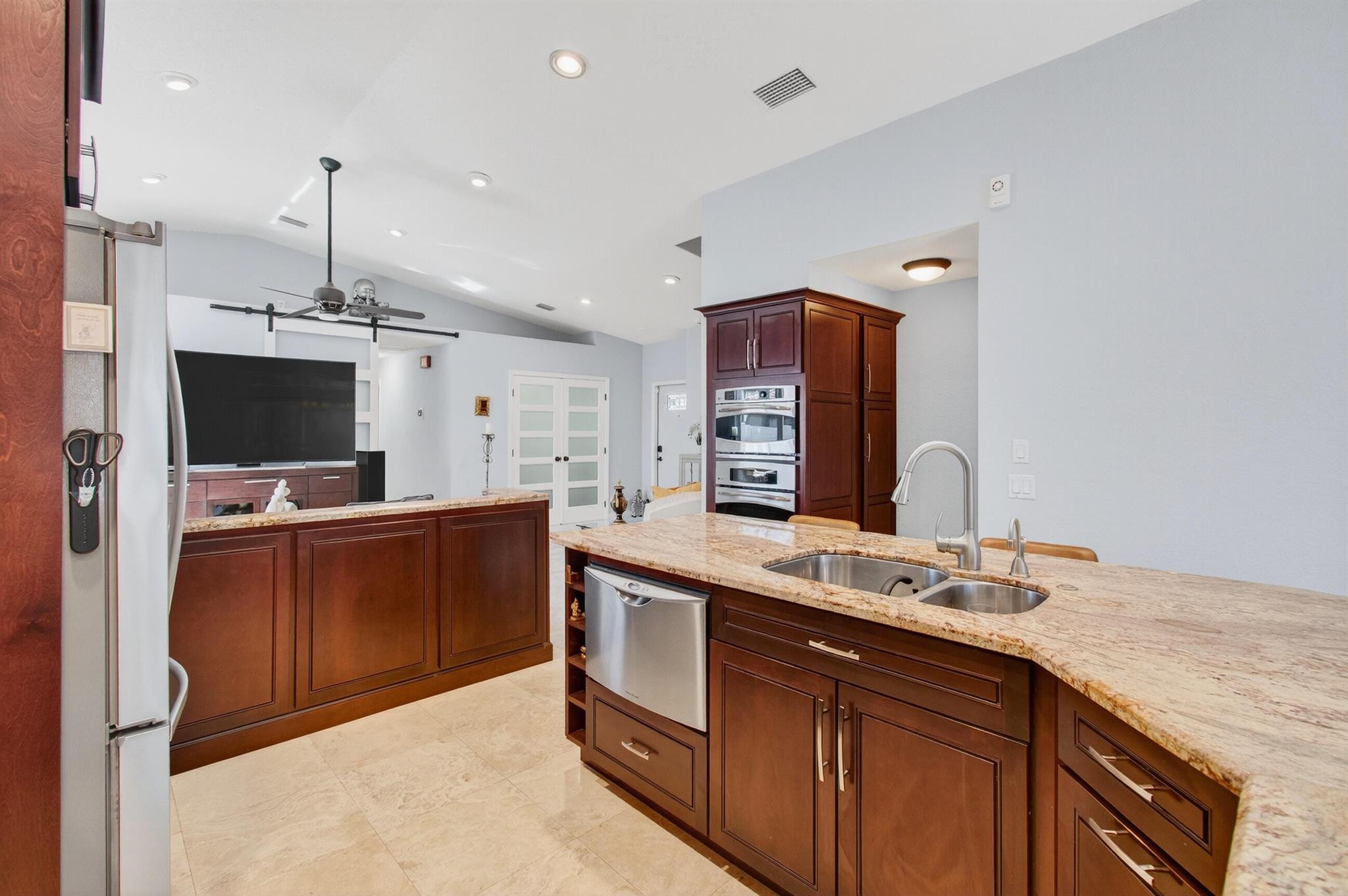 NAUTICA SOUND 2 - Residential Lease