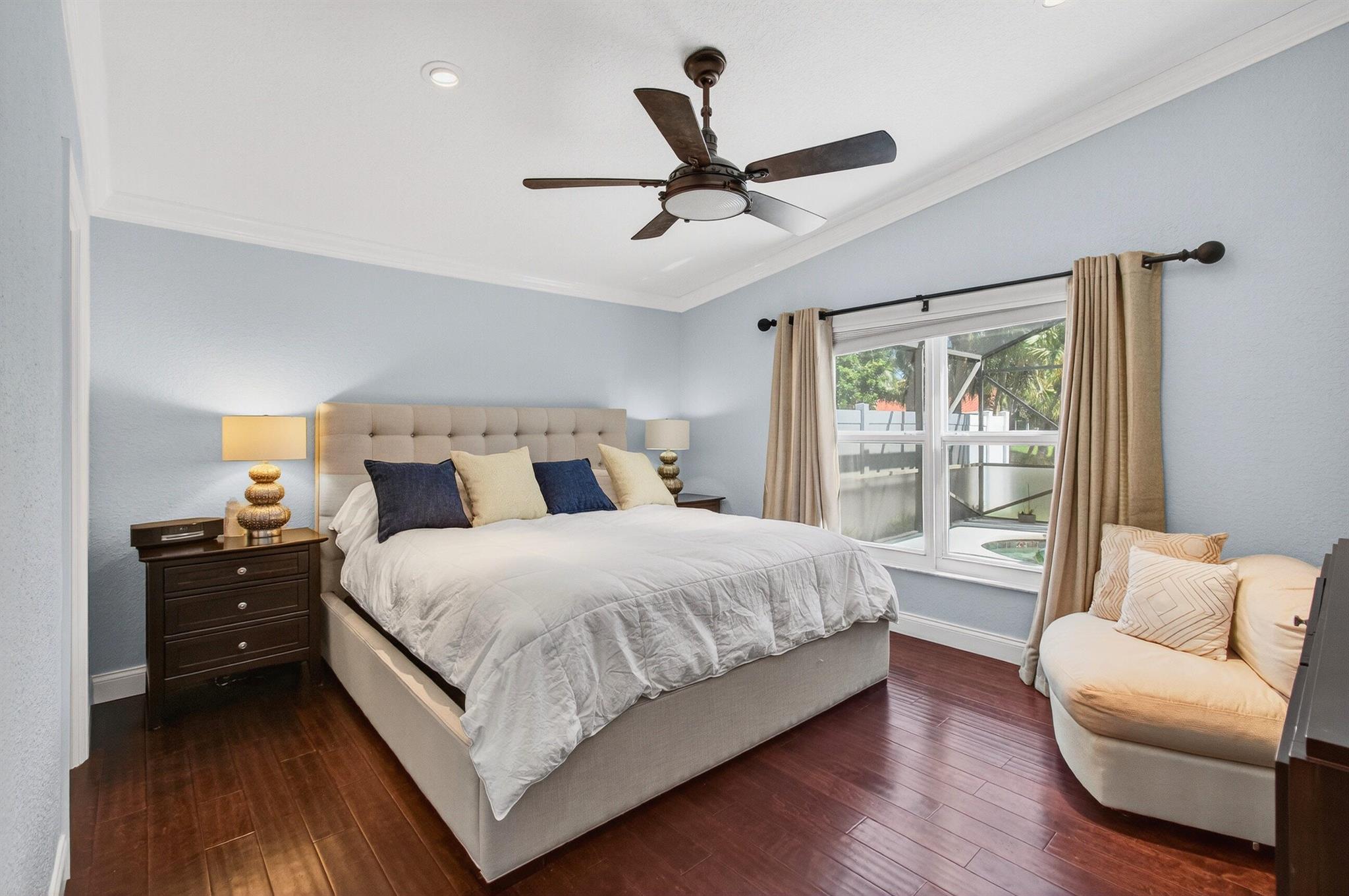 NAUTICA SOUND 2 - Residential Lease