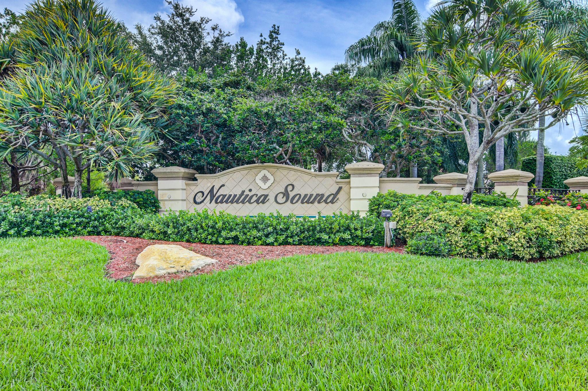 NAUTICA SOUND 2 - Residential Lease