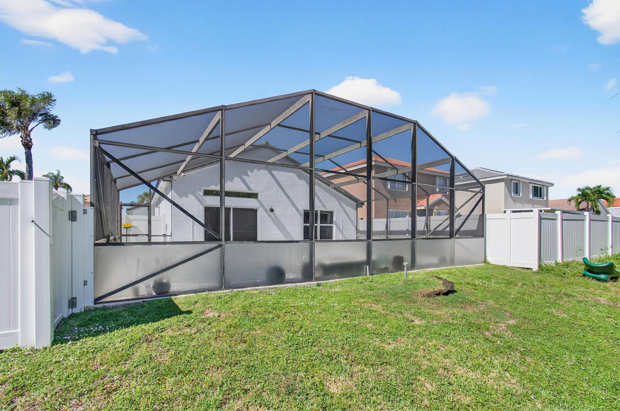 NAUTICA SOUND 2 - Residential Lease