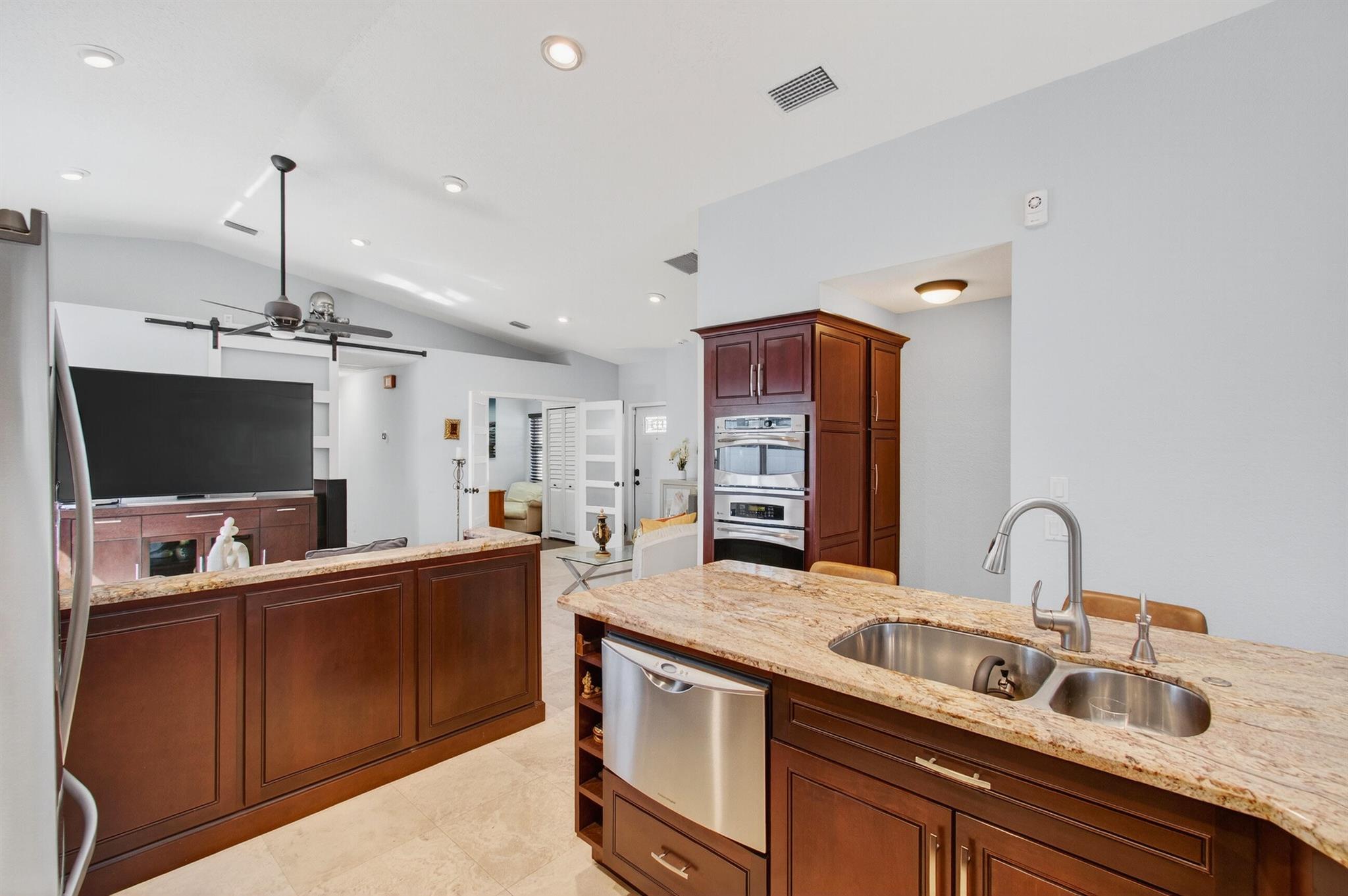 NAUTICA SOUND 2 - Residential Lease