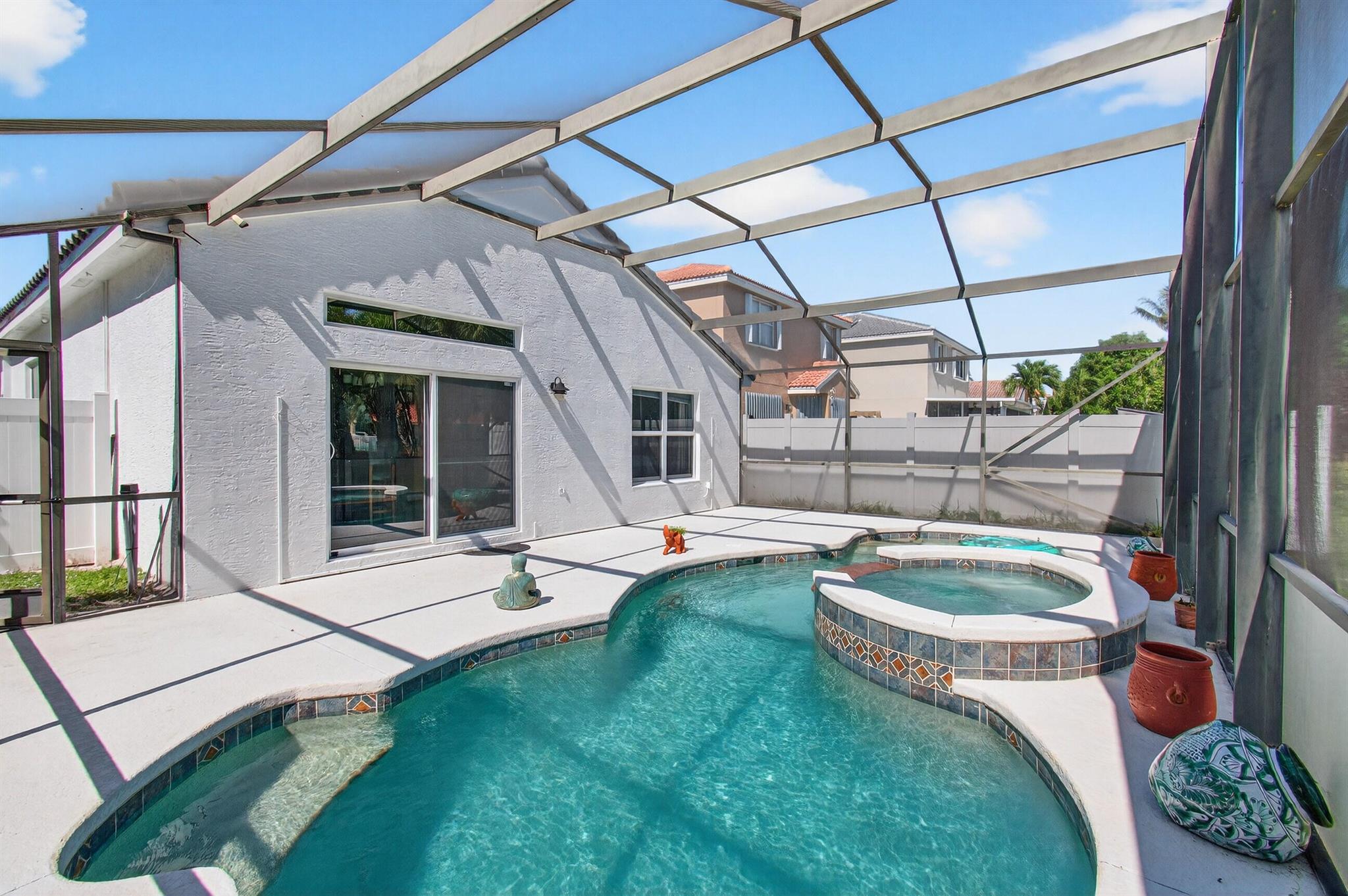 NAUTICA SOUND 2 - Residential Lease