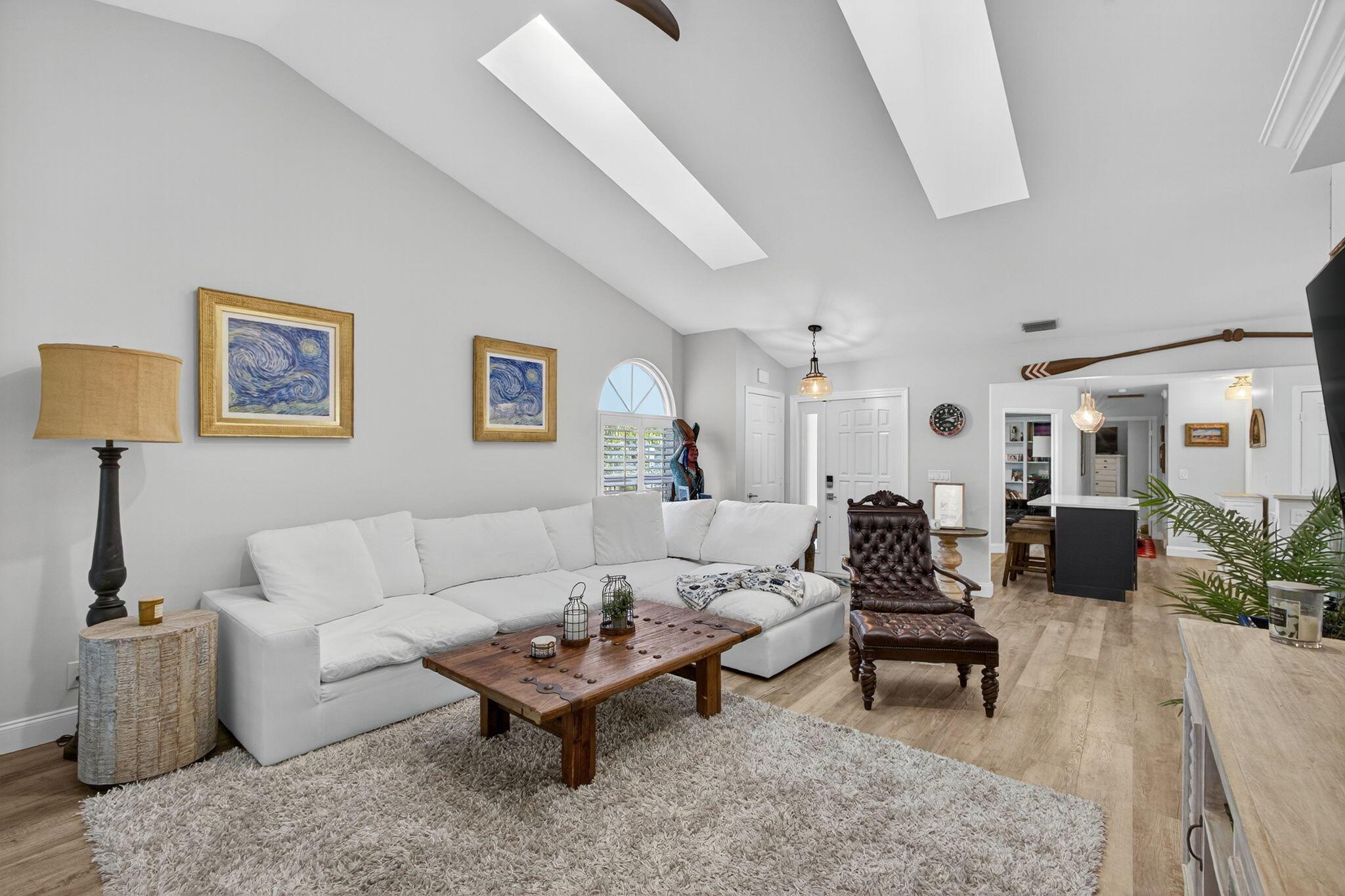 VILLAS OF OCEAN DUNES 4 - Residential