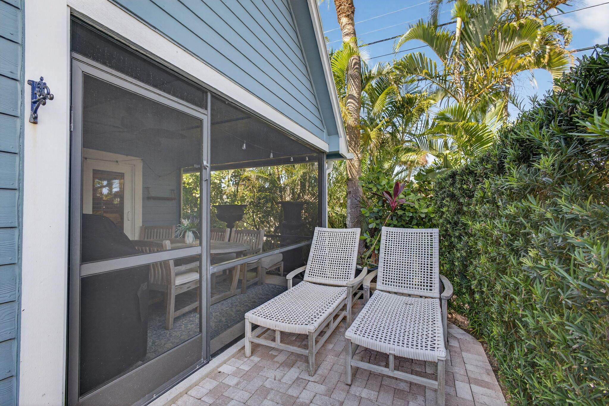 VILLAS OF OCEAN DUNES 4 - Residential