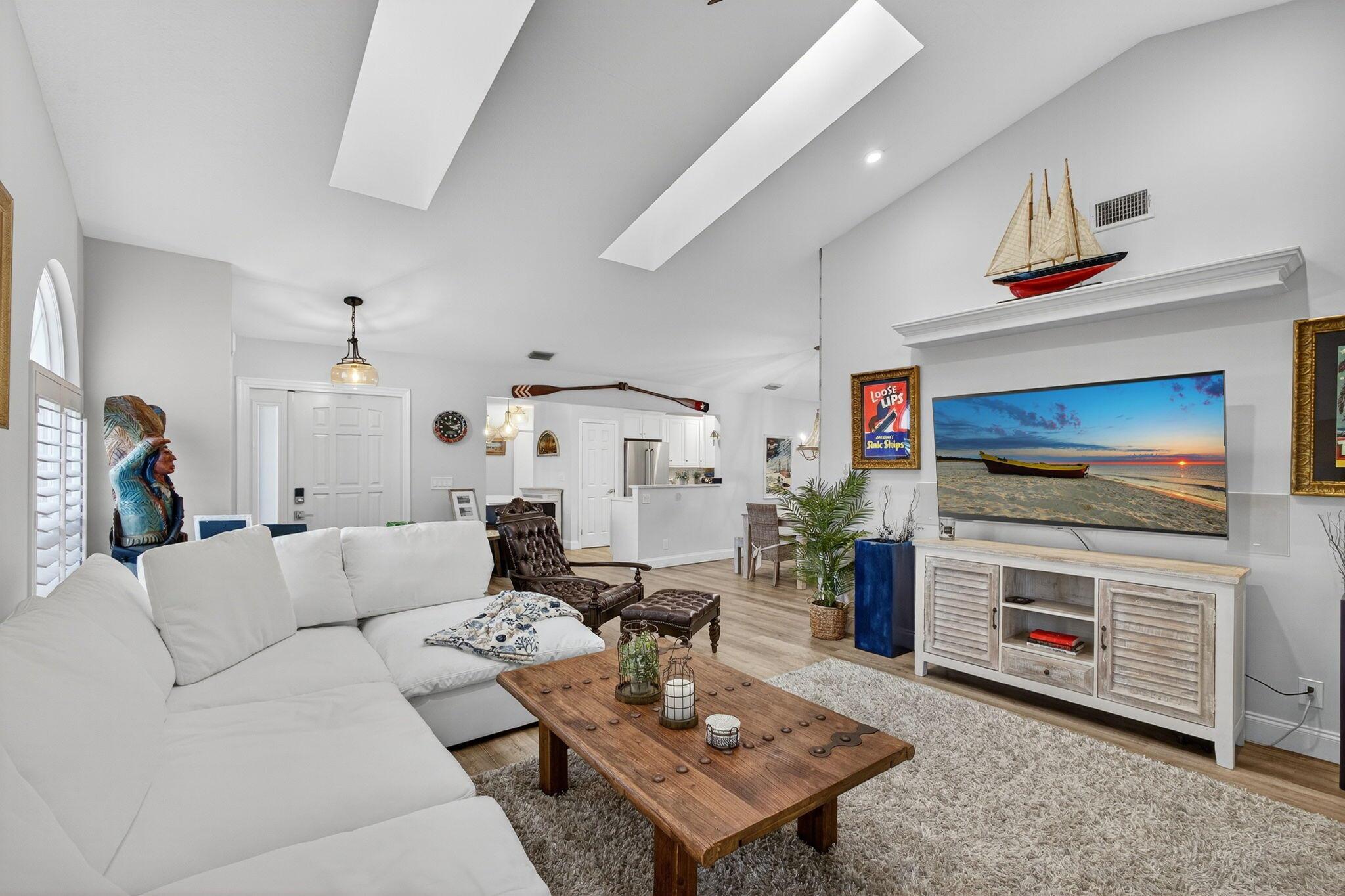 VILLAS OF OCEAN DUNES 4 - Residential