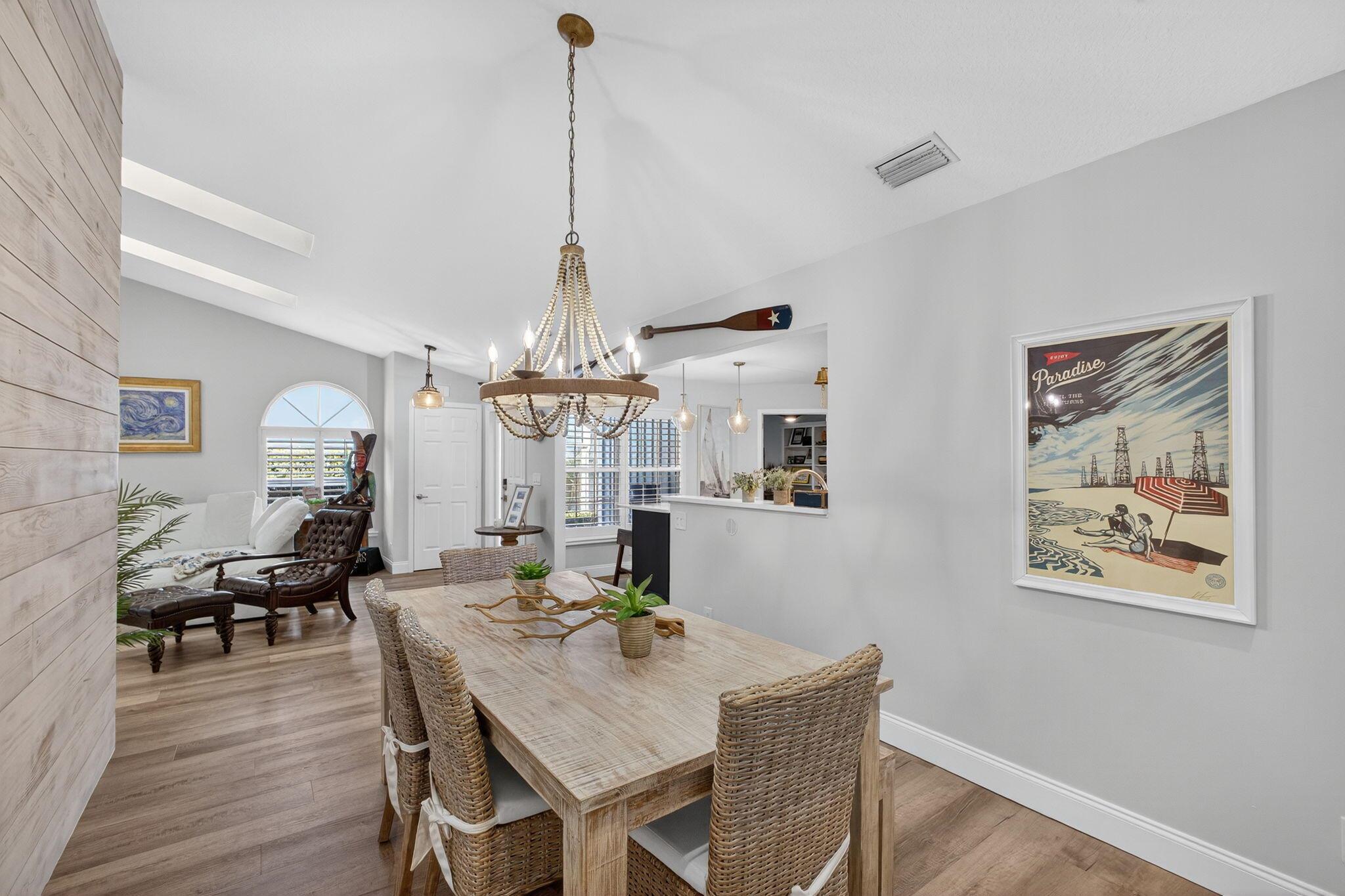 VILLAS OF OCEAN DUNES 4 - Residential