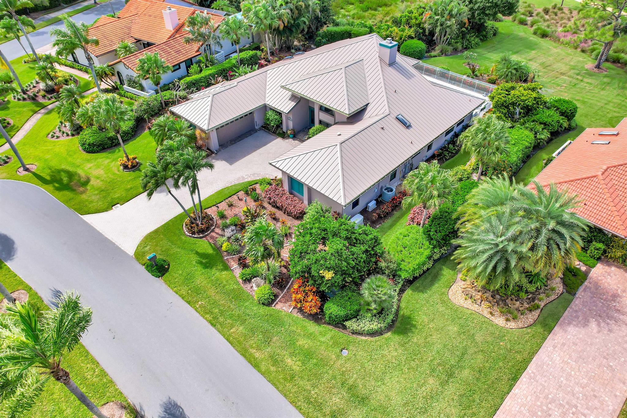 PIPERS LANDING - Residential