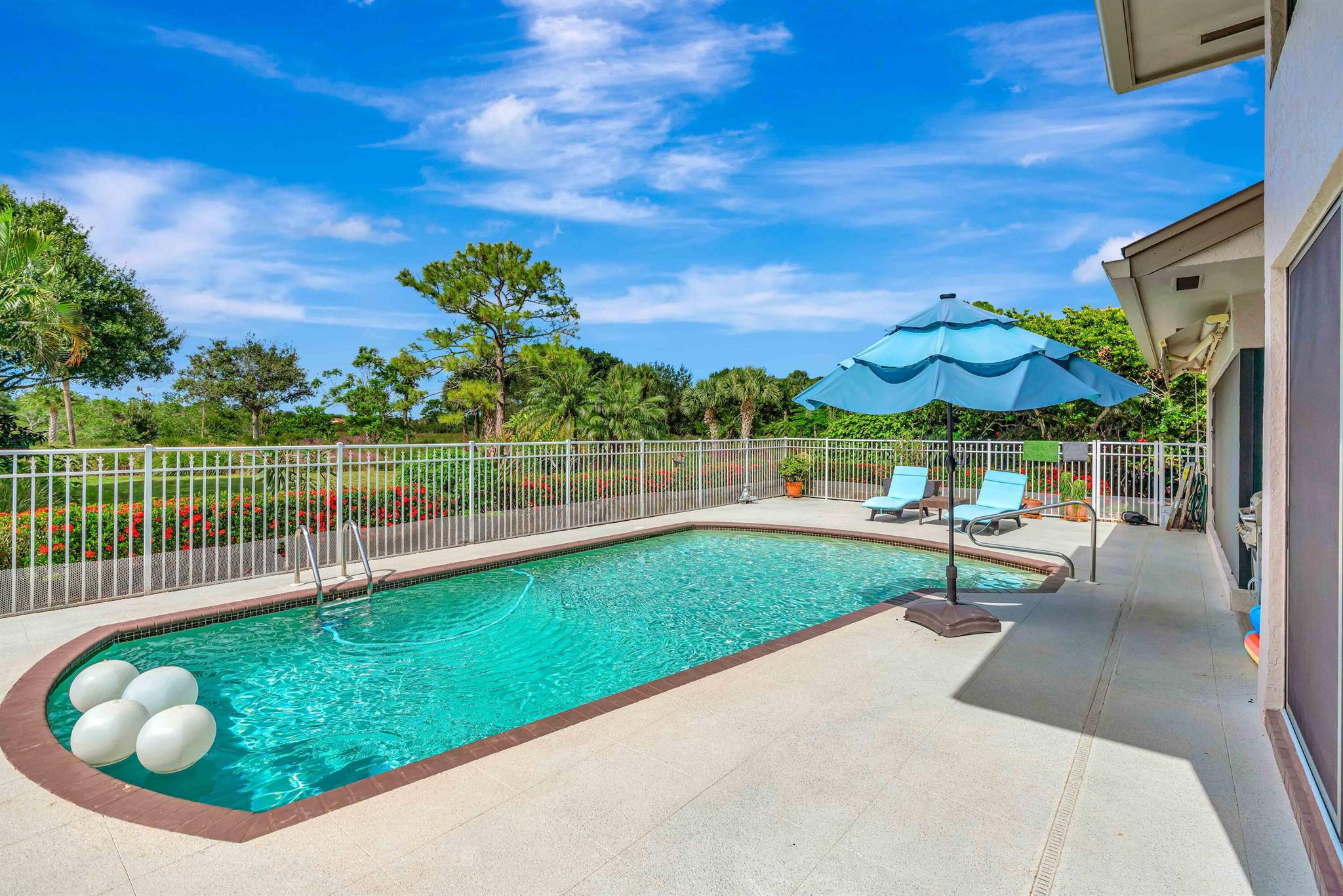 PIPERS LANDING - Residential