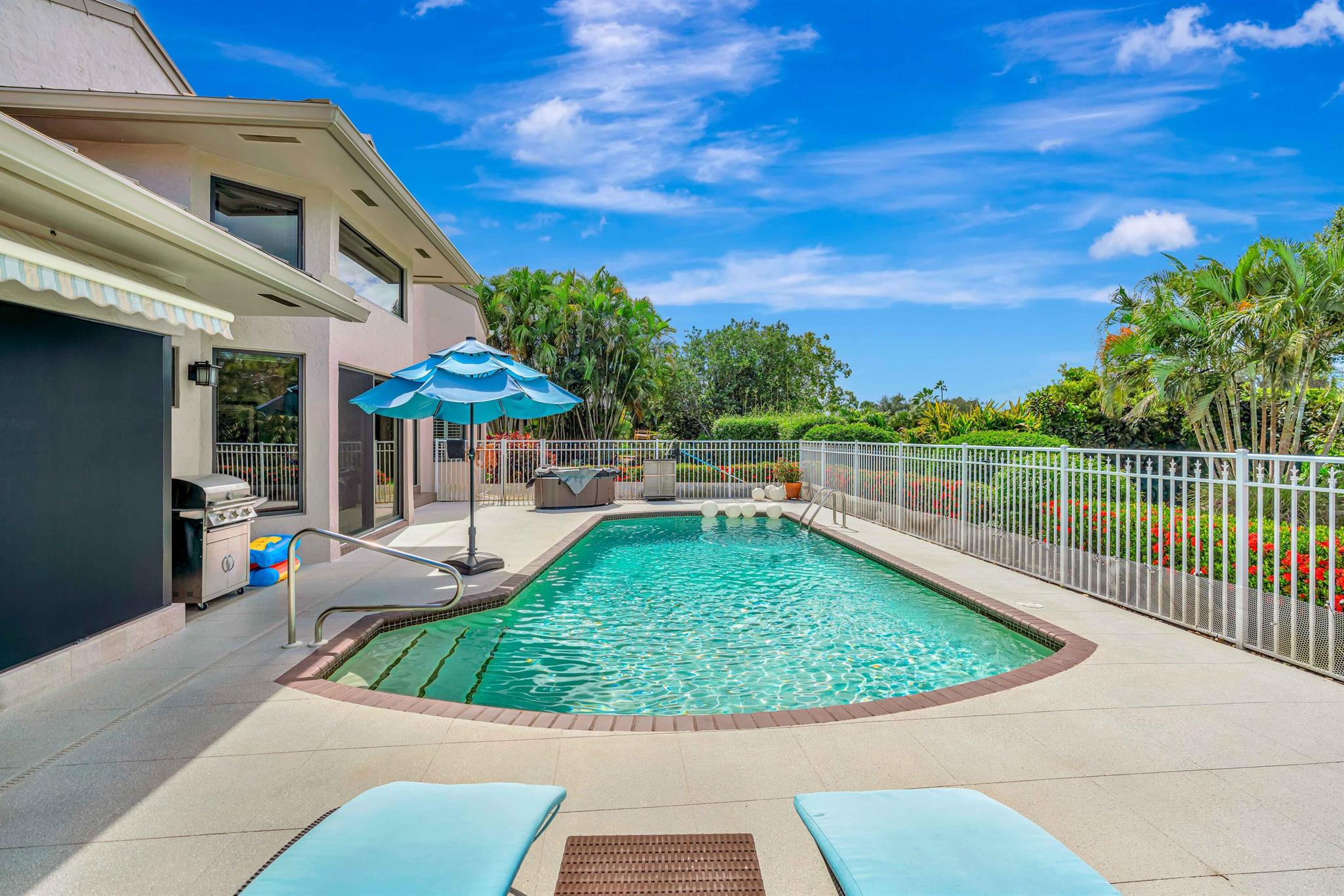 PIPERS LANDING - Residential
