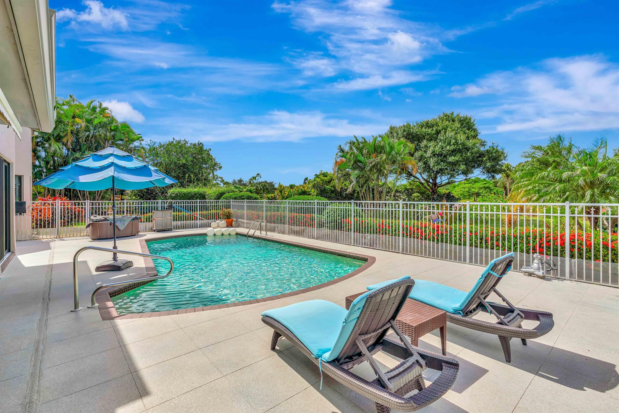 PIPERS LANDING - Residential