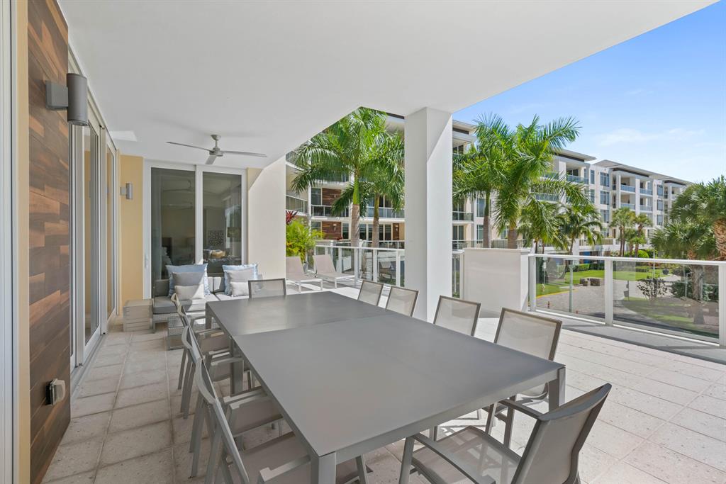 AZURE CONDO - Residential