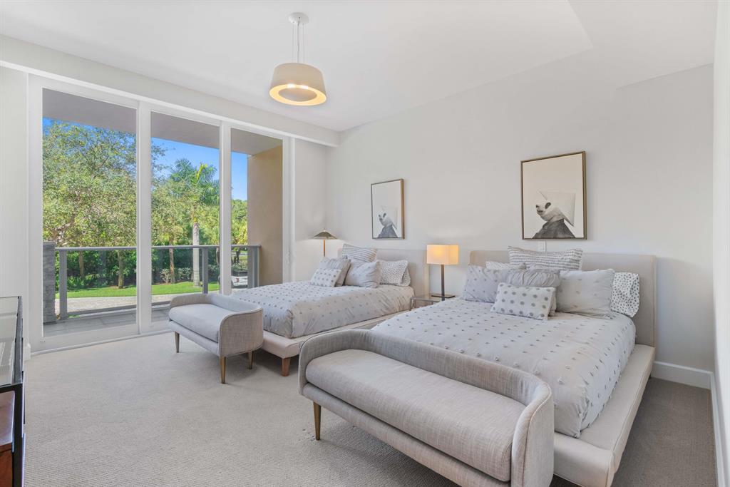 AZURE CONDO - Residential