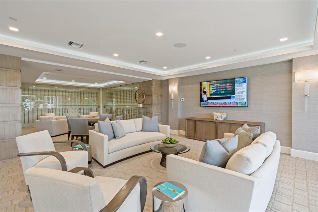 AZURE CONDO - Residential