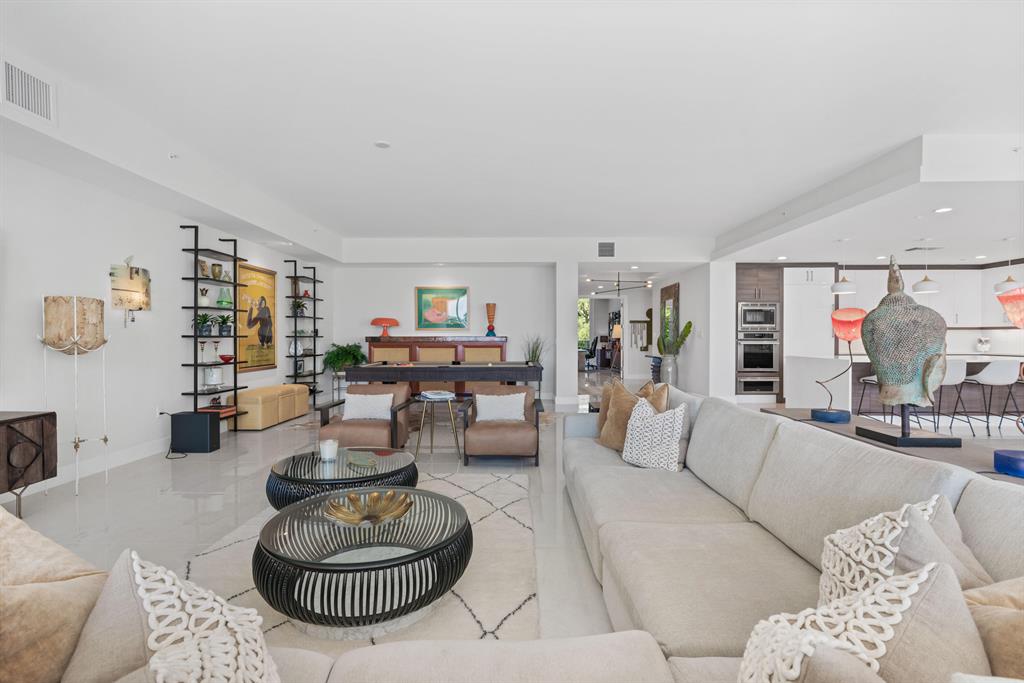 AZURE CONDO - Residential