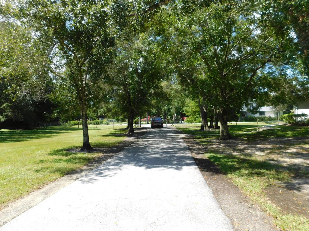 Photo of 4920 Grovers Road, Fort Pierce, FL 34951 (MLS # R11025294)