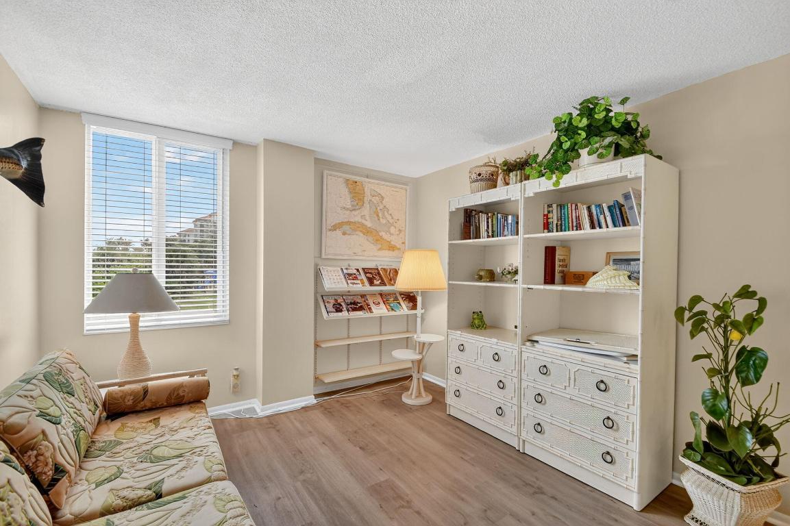 Mayan Towers Condo I - Residential