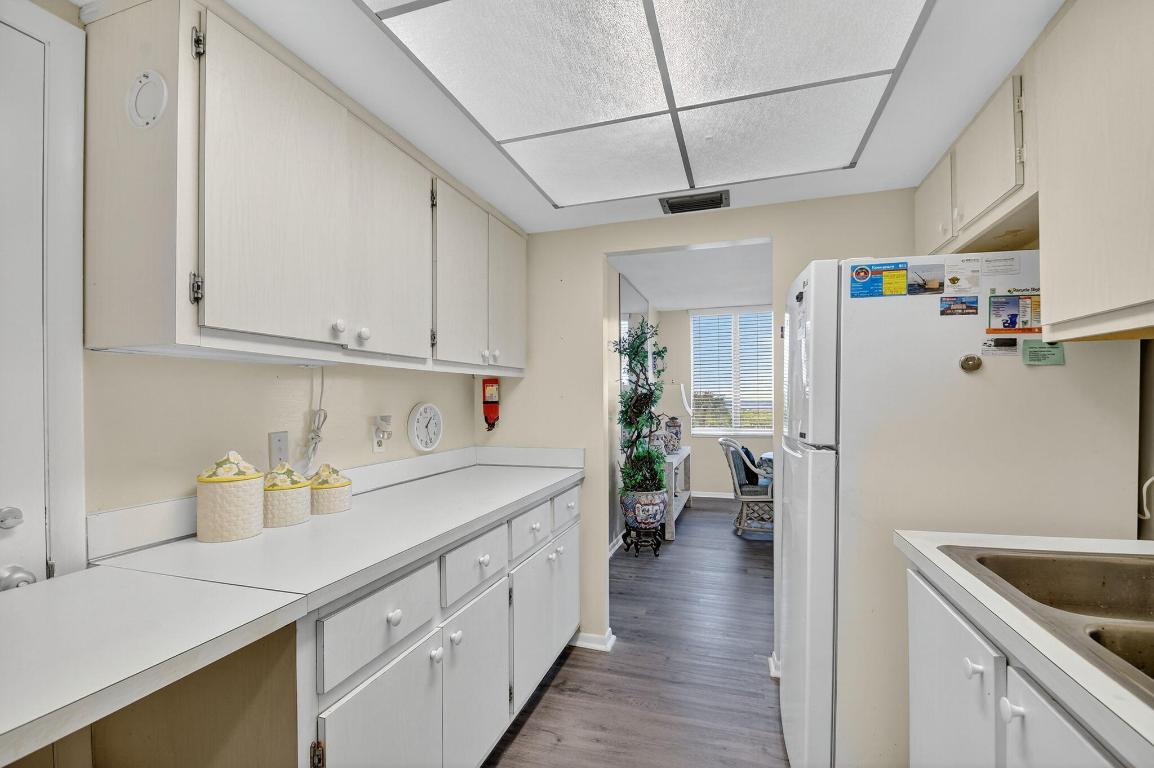 Mayan Towers Condo I - Residential