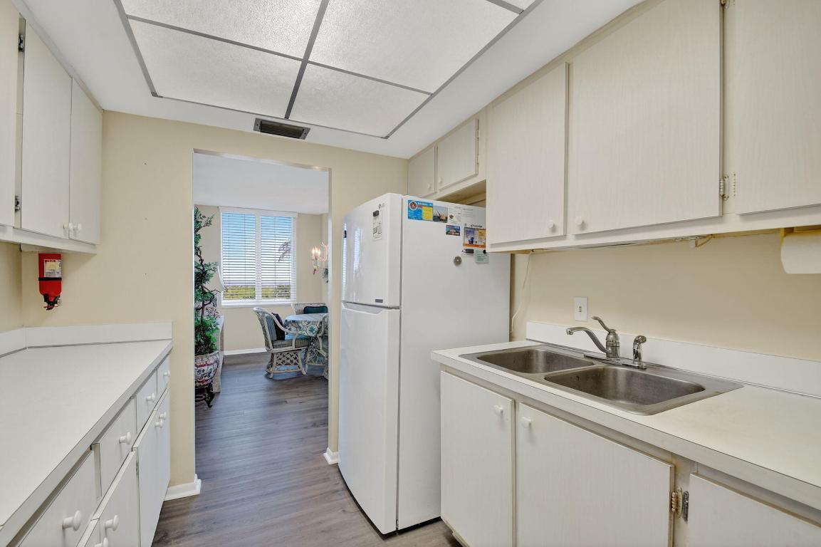 Mayan Towers Condo I - Residential