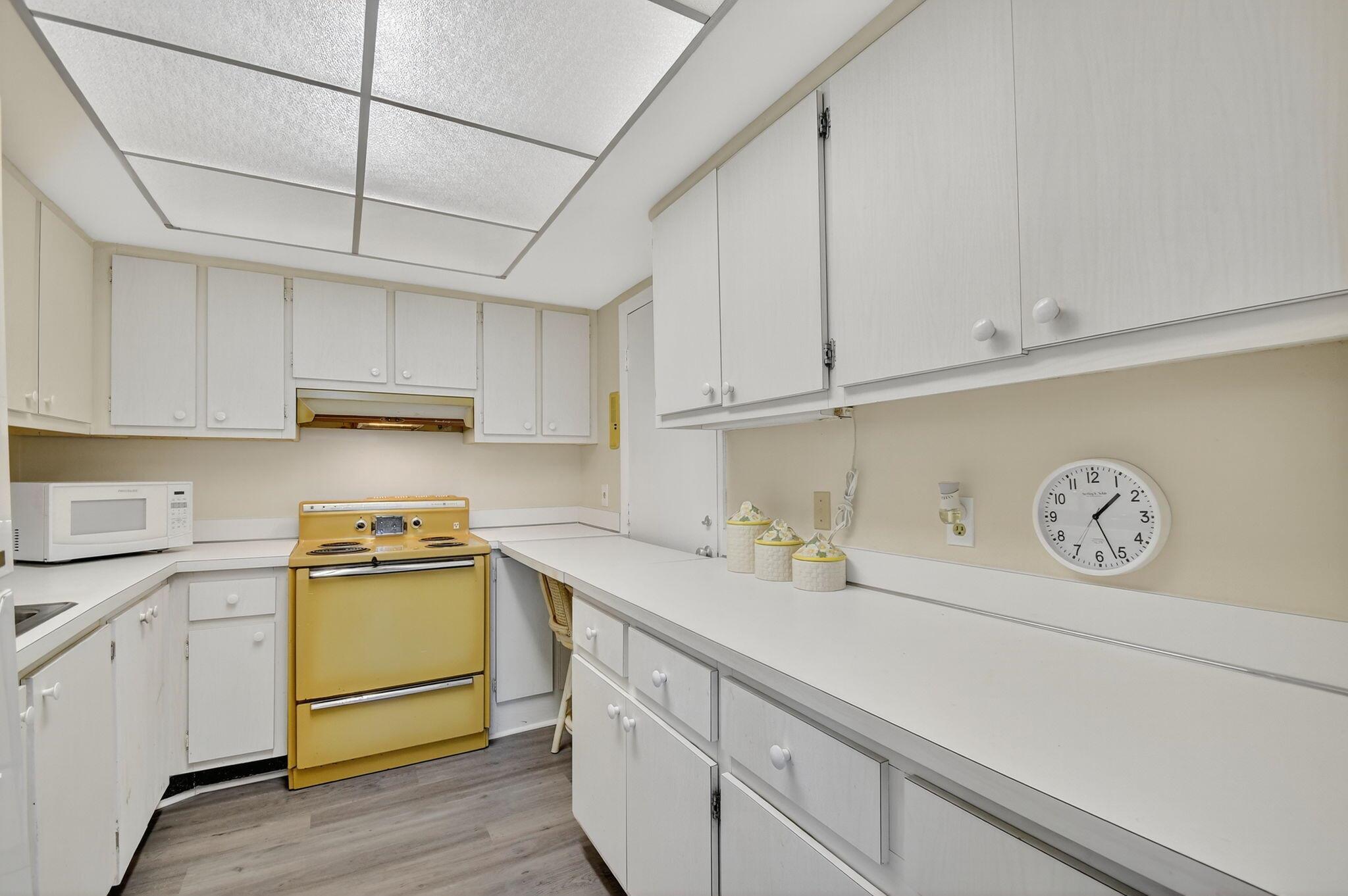 Mayan Towers Condo I - Residential