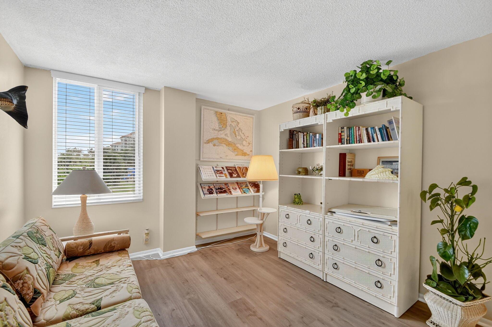 Mayan Towers Condo I - Residential