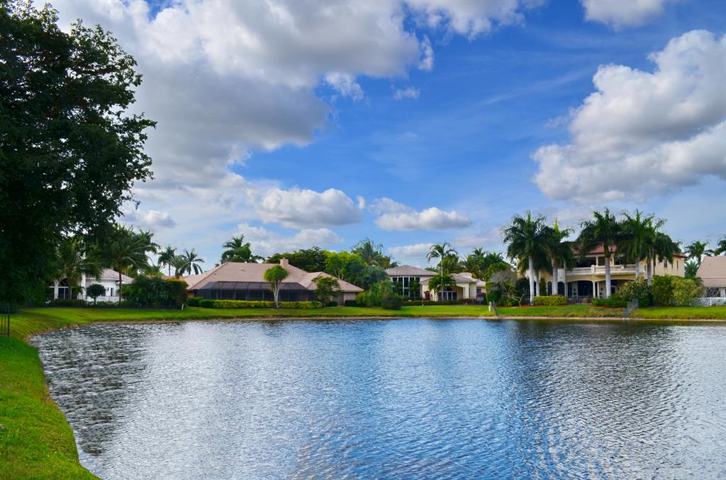 ST ANDREWS COUNTRY CLUB - Residential