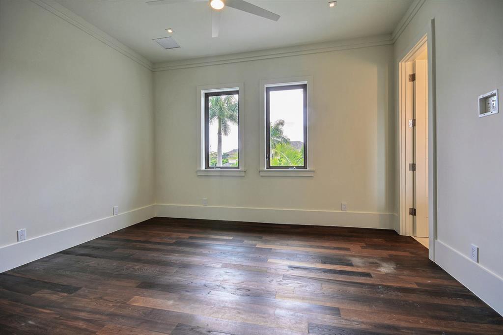 ST ANDREWS COUNTRY CLUB - Residential