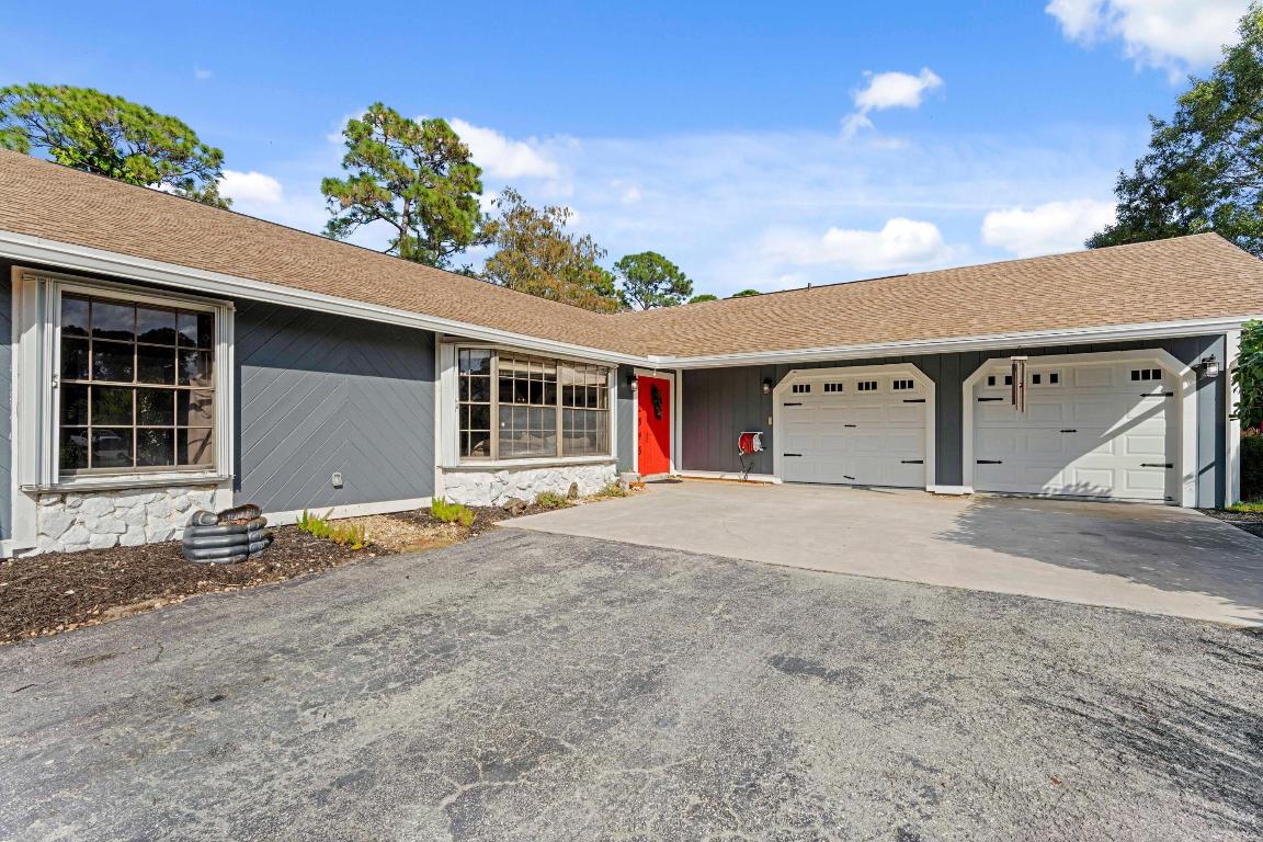 3-43-41~ E 207.50 FT OF W   662.50 FT OF N 240 FT - Residential