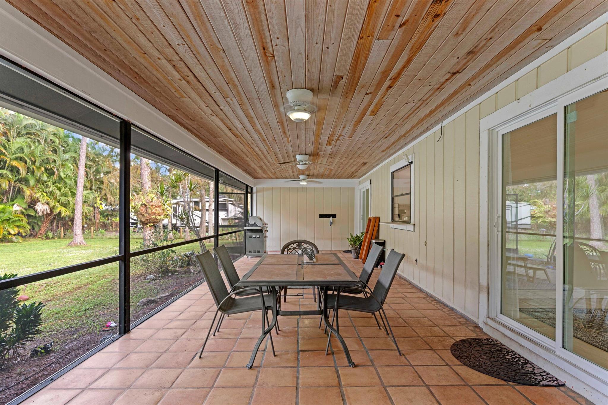 3-43-41~ E 207.50 FT OF W - Residential