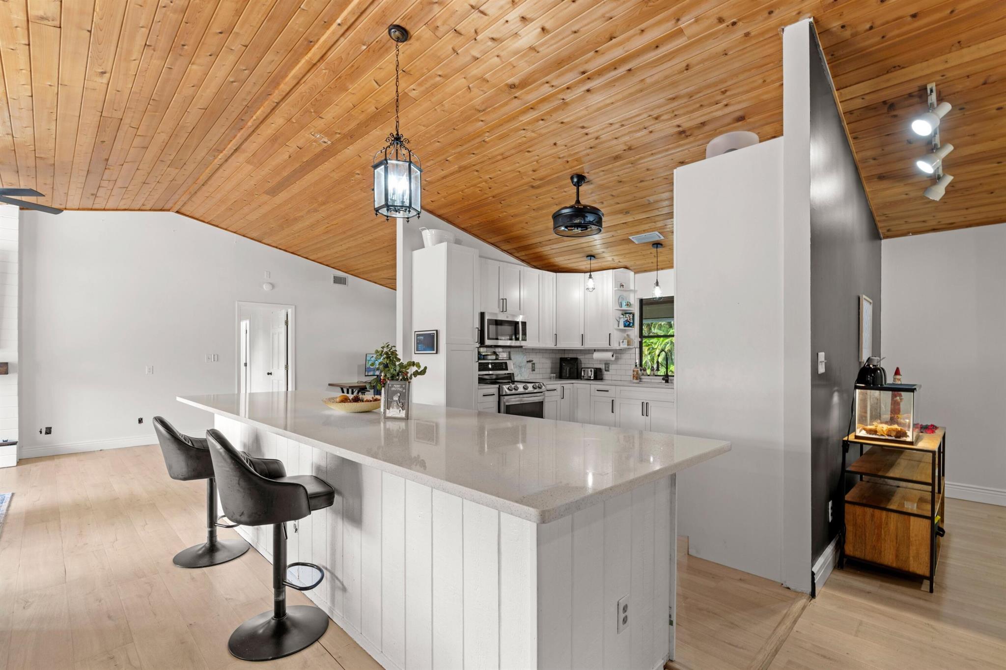 3-43-41~ E 207.50 FT OF W - Residential