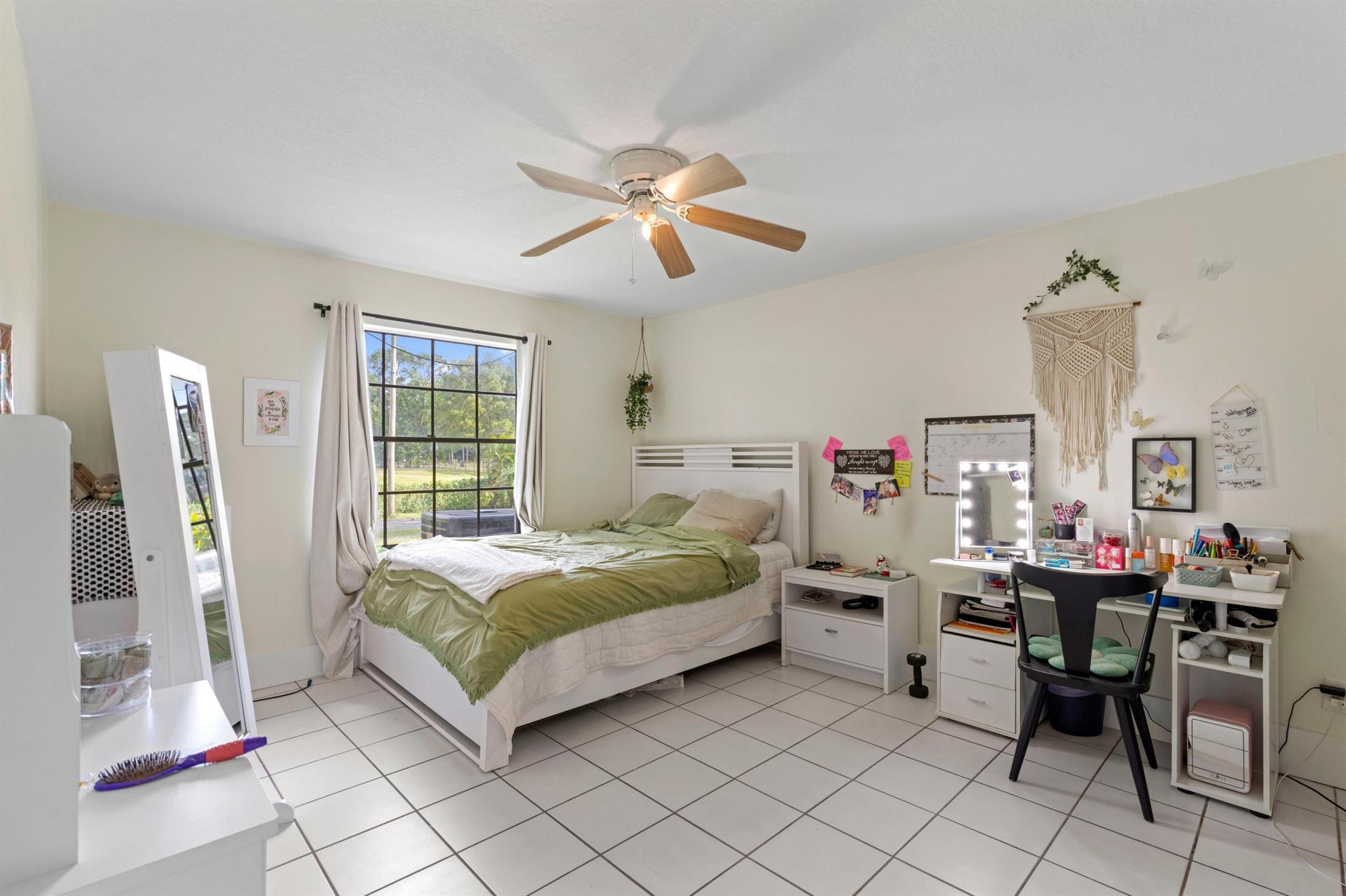 3-43-41~ E 207.50 FT OF W - Residential