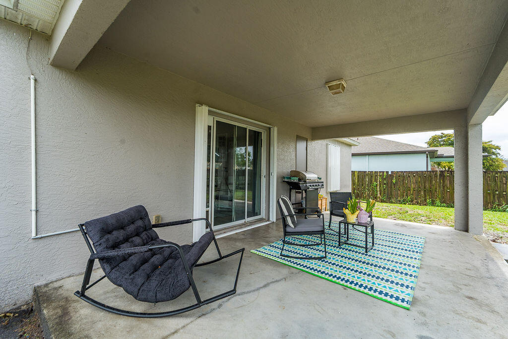 PORT ST LUCIE SECTION 8 - Residential