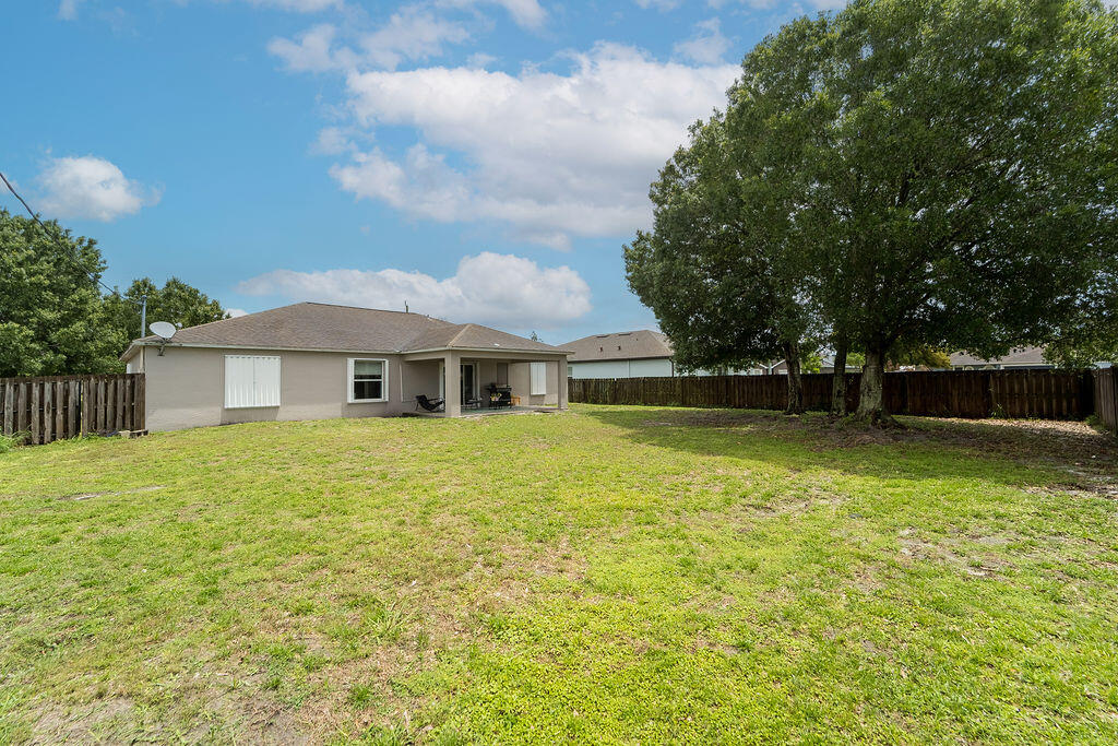 PORT ST LUCIE SECTION 8 - Residential