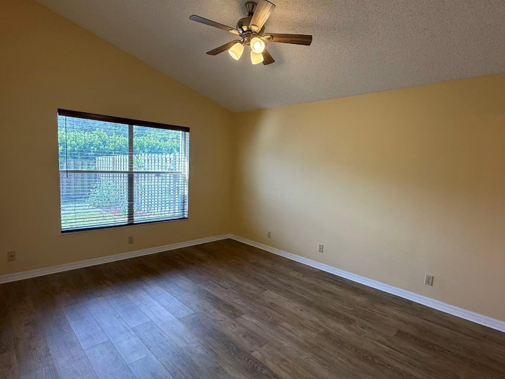 Fairway Cove Wellington - Residential