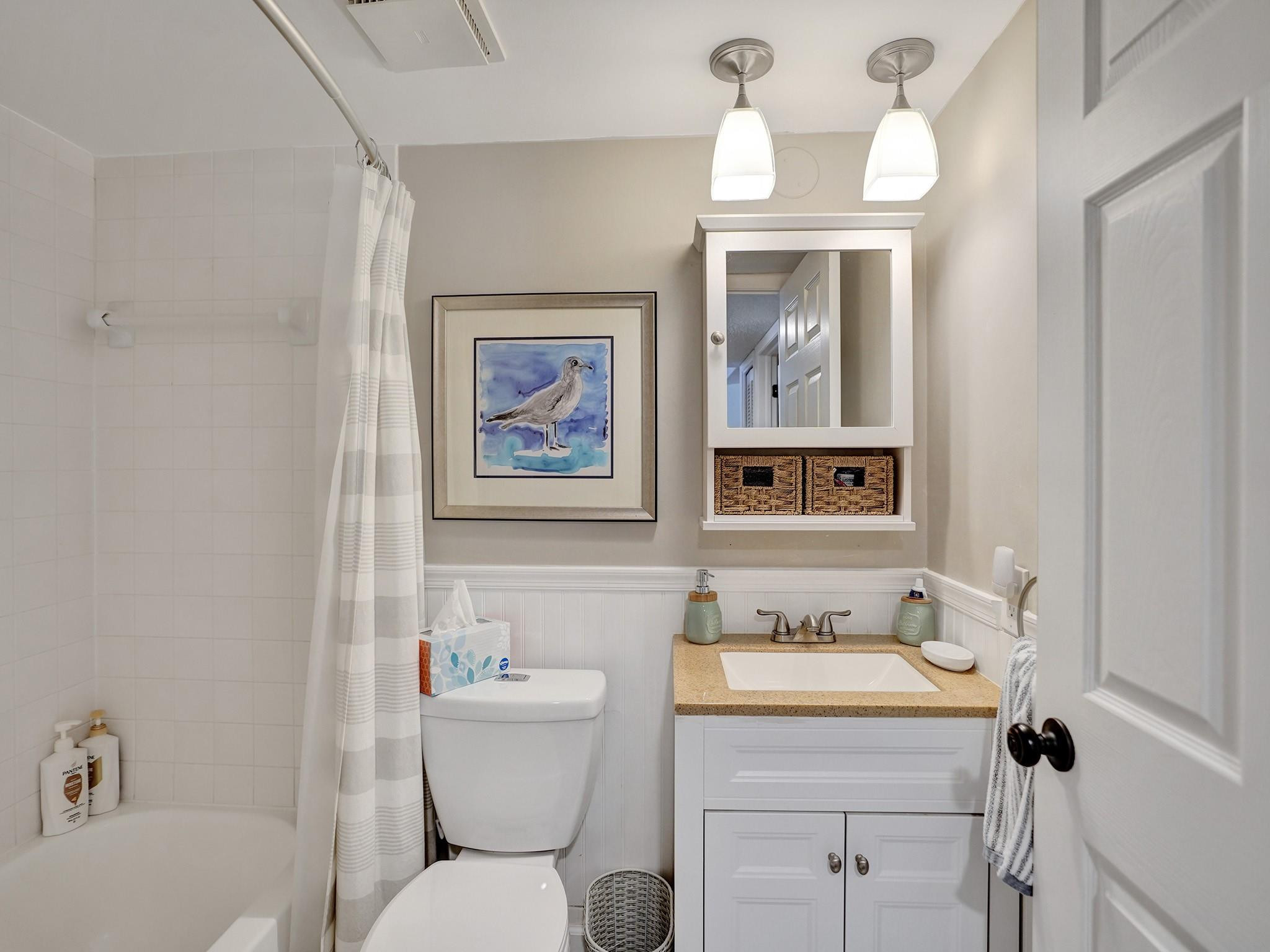 LAKES OF CARRIAGE HILLS - Residential