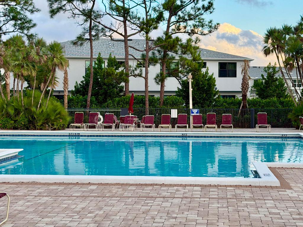 LUCERNE LAKES - Residential