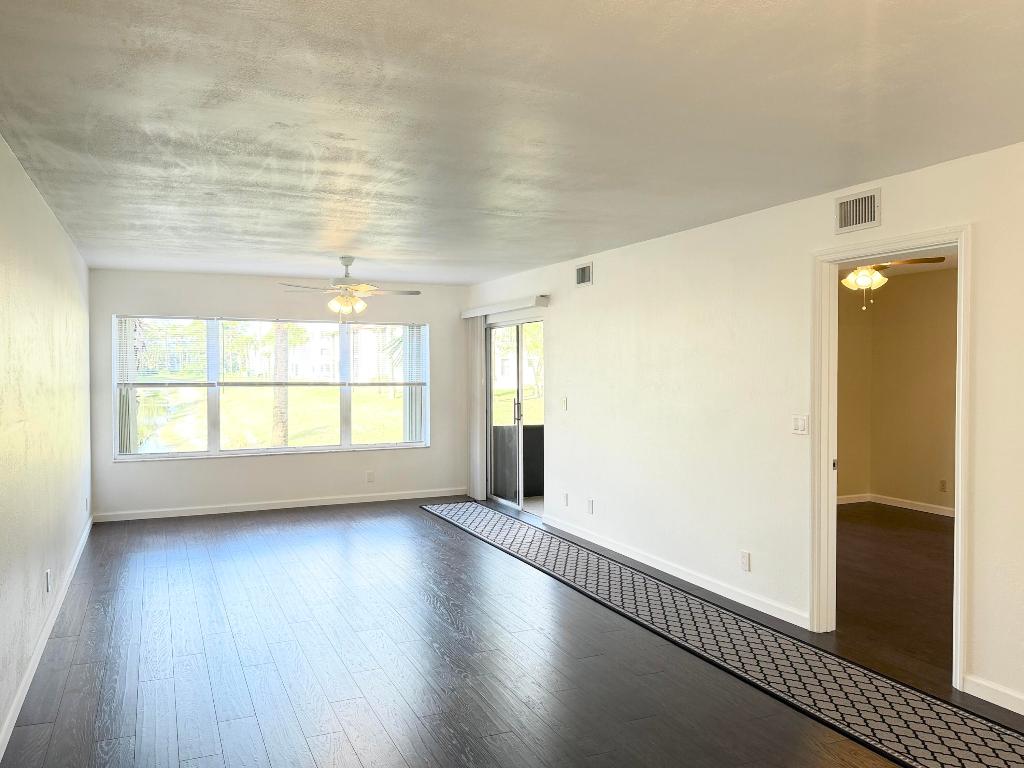 LUCERNE LAKES - Residential