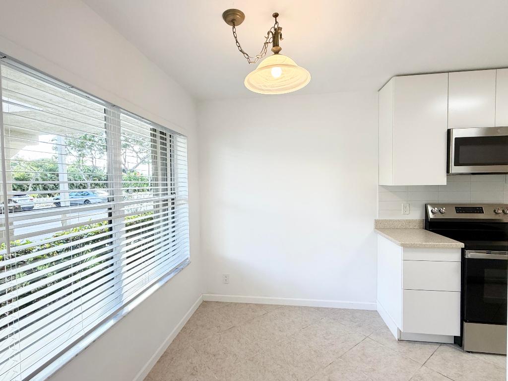 LUCERNE LAKES - Residential