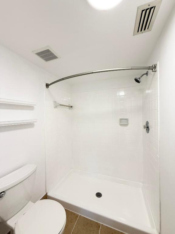 LUCERNE LAKES - Residential